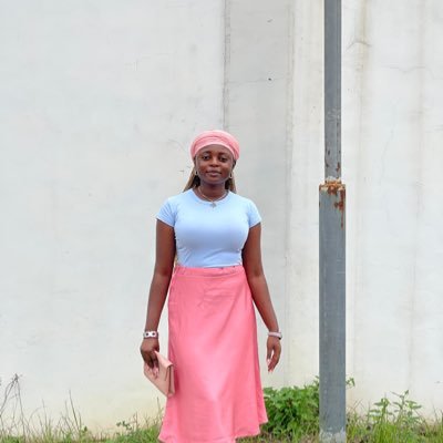 Chelsea 💙| Model | 🧜♀️ | baddo 🎵 | 30bg + YBNL. soft girl, I don’t want no stress 🤲🏻