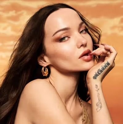 Fans club oficial de la cantante y actriz @DoveCameron en Chile | ¡Activa las notificaciones!
Dove nos siguió 👉🏻 11/01/15