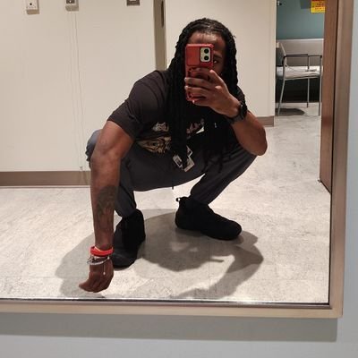 jashauunn's profile picture. Terraformer. black American artists and app designer and software developer.