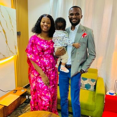 Esdraskasombo's profile picture. Father-Logistic &supply Chain specialist-junior project manager -NBA🏀 fan -WMB believer-Events manager • with @madamekasombo