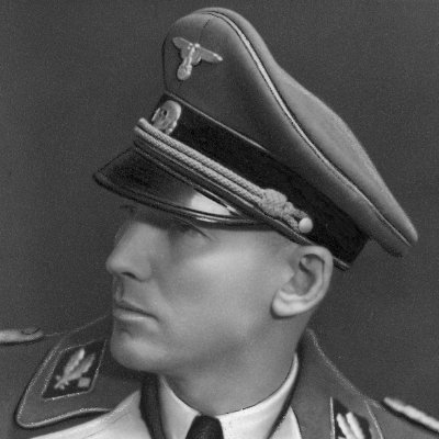 Ritterkreuz__'s profile picture. 🇻🇦✝ 🇪🇸 National Socialist - Católico, Apostólico, Romano. ᛟ  ⳩ Professional Lurker Alt: @Ritterkreuz83