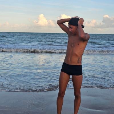 RamiresSandalo's profile picture. Quand je tue un homme, c'est mon alibi