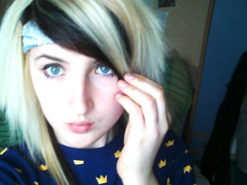 KupcakeKittie's profile picture. singer/songwriter. :)