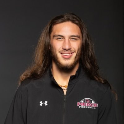 Defensive line Coach @ Franklin Pierce University. 🇼🇸