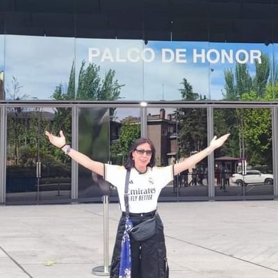 Odio las injusticias! Defensora de la verdadera igualdad entre las personas.Poco amiga de las feministas radicales, persona antes q mujer.
MADRIDISTA!