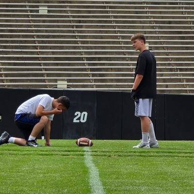 C/O 2030 | #52 DE | 13yrs old, 5'10, 178 |
DC Defenders-Black 13U | IG: reedcaviezel