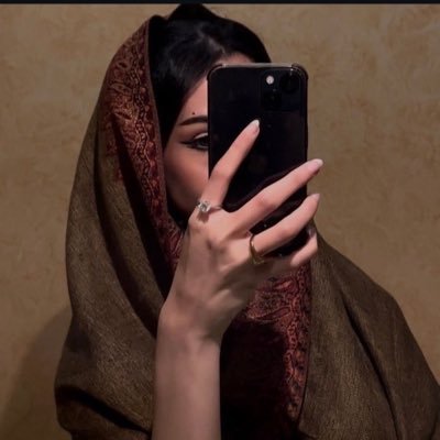 myrl1937's profile picture. 