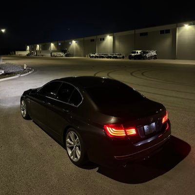 criedtwicetoday's profile picture. 