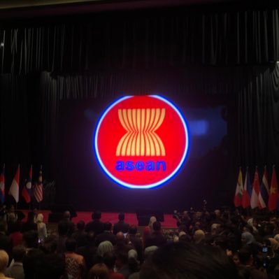 rlenesignature's profile picture. IR4 century