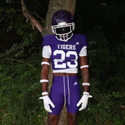 Strap city| 61ft, 175 | DB/WR | 2026|2 D1 Offer| @pctigerfootball