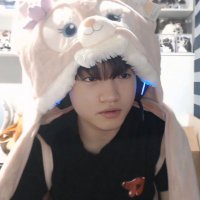 ʕتʔ 영이여친 유나 (@yungi__ii) 's Twitter Profile
