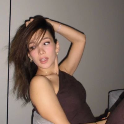 je suis une fille très sympa et honnête bisou rejoins moi en privé bb ? ❤️💕