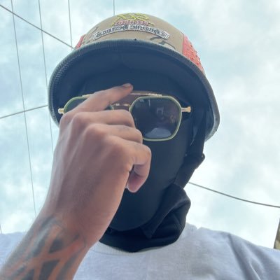 unguardablretro's profile picture. UNGUARDABLE