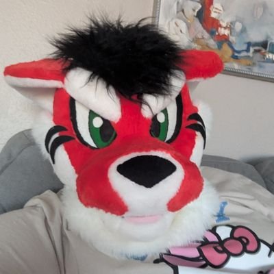 Aspiring Muscle Himbo Tiger 🐯| he/him | will boop your snoot | 💍@GaymerFFUN | working out, pokemon, tabletop games and more | Foreskin restoration | DM me ;p