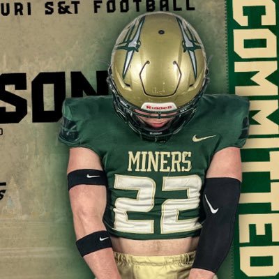 Missouri S&T Redshirt Freshman LS/6’0”/220lbs/GLVC All-Academic Team/GLVC Brother James Gaffney Distinguished Scholar Award for 4.0 GPA