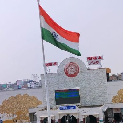 princek36296502's profile picture. मुझे फॉलो करें मैं सबको फॉलो बैक करूंगा 💯%👈 👉अगर अनफॉलो करना है फिर फॉलो मत कीजिएगा👈