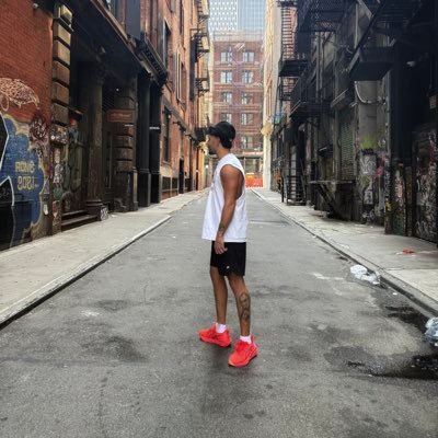 xCocoloso's profile picture. 10 Toes to the Ground