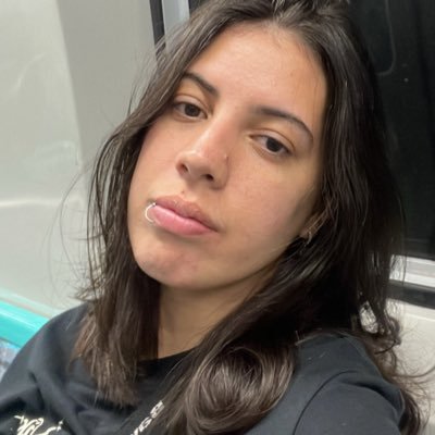 dudalips's profile picture. 