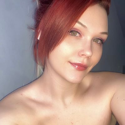 Im 5’10” DeepThroat Kinky Queen 🫡 NO PPV I do NOT reply to “Hey” ask 4 menu💎💖 FREAKY Fetish content on my premuim snap! HOTTIE 🐎 #FREEDURK @sharlio300