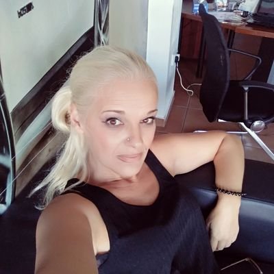 MimiHrisanto's profile picture. I'm an artist living in SUNY Cyprus island