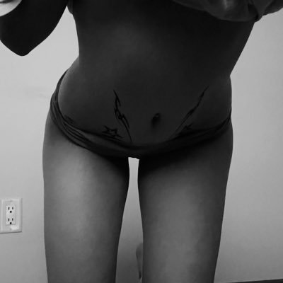 abandonallie's profile picture. (18+) silly puppy girl 🐾19