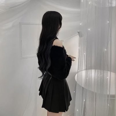 tttrrrhk__'s profile picture. 20↑ 本垢提示可能