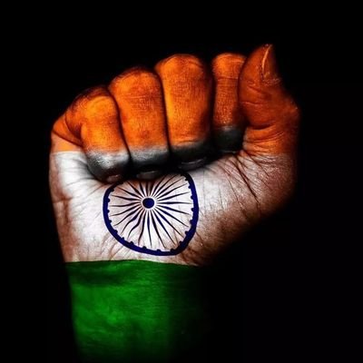“ज़िंदगी offline है, पर ख्वाब हमेशा online।” 🇮🇳
सपनों को हक़ीक़त बनाने आया हूँ, बस सपोर्ट चाहिए ✨