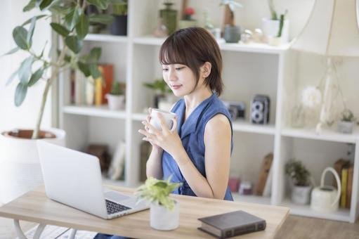 現在、アルバイトの募集をしています。勤務時間:30分から90分,毎日、6,000円から50,000円を稼ぐことができます。在宅勤務で、日払いです。
もし暇な時間があり、LINEでお問い合わせください,LINE追加:【https://t.co/4AVyVAlcpU】