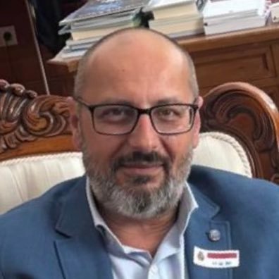 Miembro de @OPPEprotocolo @aeprotocolo @VOSTSPAIN Ahora, #Protocolo en @Asamblea_Ex Antes, Protocolo en @Junta_Ex y #Comunicación/#Emergencias en @CruzRojaEX