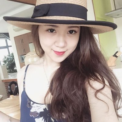 AmeliaWill86985's profile picture. 