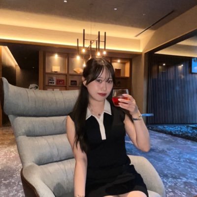 luluniverse_'s profile picture. 採用広報担当𓂃 ✍🏻 ｜ガチャガチャ🧸✧*｡｜ポーカーお勉強中♠ˊ˗
TWOSTONE&Sonsの雰囲気やカルチャーを「中の人」視点で発信します※発信はすべて個人の見解です