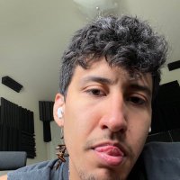 Carlos (@carloswantsyou) 's Twitter Profile