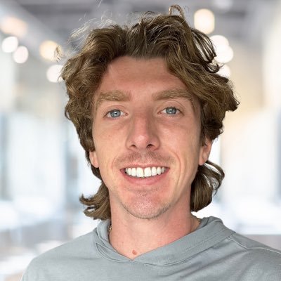 darrrragh's profile picture. building @gethalfbaked💡