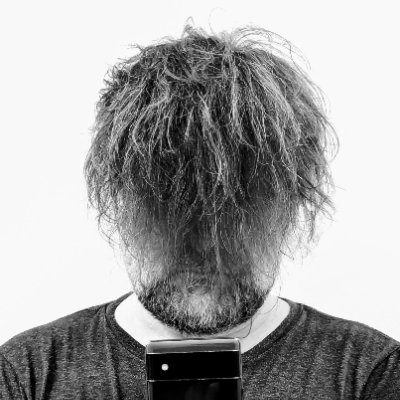 Polish, ex-Dubliner, photographer, time-traveler, GNU/Linux, Python, technology, science, punk rock