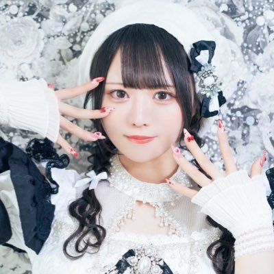 アイドル、声優、グラビア🗣️💃👙#しゃいにゅー(@star_shinew )メルティーレッド担当🍫♥️🧏🏻♀️ #スターシャイミューン(@star_shimune)#温泉むすめ 長良川かがり #魔入りました入間くん #けものフレンズ3 #あやちなきもち #あやちーとでい 【11/30ソロワンマンライブ】