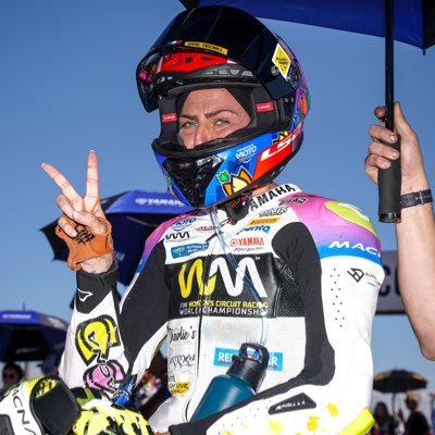 🏁Pilote moto la + titrée de🇫🇷 | 🌍2025 championnat du monde @worldwcr @worldsbk | Ambassadrice nationale @routeplussure |👊Pionnière du sport moto au féminin