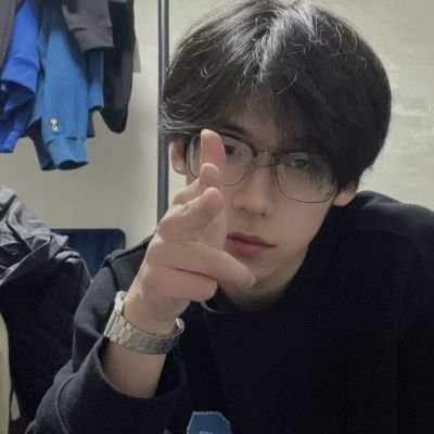 Connecting dots between great ideas and great people | Business dev guy who actually responds to DMs | Coffee enthusiast ☕