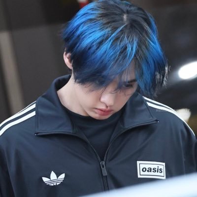 Lee Minho future wife (Yeah and what are u gonna do about it Han jisung) 25. Cat lover. Autistic and artistic. Writer.