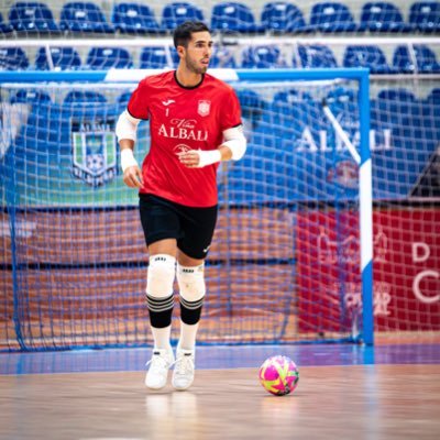 Jugador de la primera plantilla de FS Valdepeñas Internacional con la @sefutbol Sub17 y Sub 19