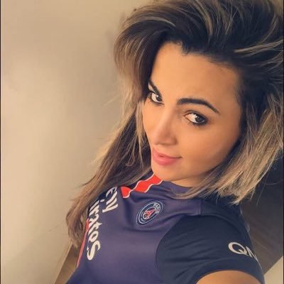 ChantalDuv73231's profile picture. 