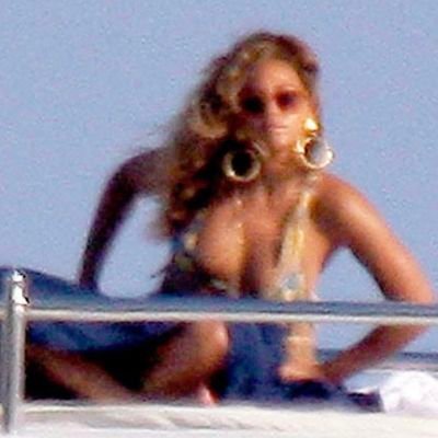 Them Yes Pan 🏳️⚧️ I am not my tweets reality tv freak and just here to unpack my delusion.. Beyonce loves me. Drake's Wife and Ola & Nics Defense 😌🌻