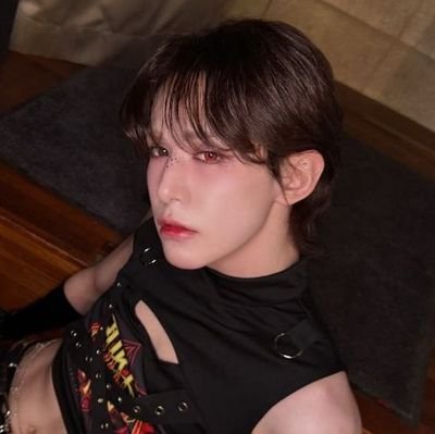i could out-twerk damianos if he gave me the chance // @/noxtis on storygraph