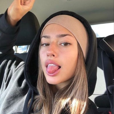 Girl with beautiful eyes
I love learning more about crypto