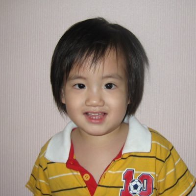 hhiyelloww's profile picture. @phutatchai @thaichayanon @NxNattakit