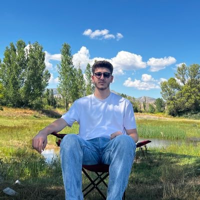 mete2_ztrk's profile picture. Rize Ülkü Ocakları üniversite başkan yardımcısı