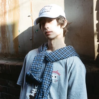 ︎ ⊹ Profile