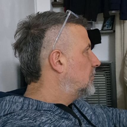 Gastititi's profile picture. 