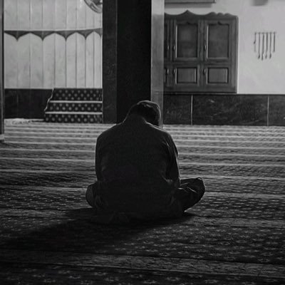 صبر | Since birth, till dust: @Usamah_X @binumar__ |