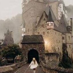 Firvaf8667's profile picture. 