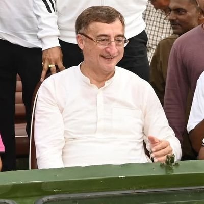 Office Of Team Tankha
MEMBER OF PARLIAMENT,RAJYA-SABHA
Politician,Lawyer.
Motto Hardwork With Compassion.If You Don't Stand For Good,Then Bad Will Flourish.💯